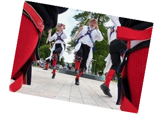 Hereburgh dancing in Stratford-upon-Avon